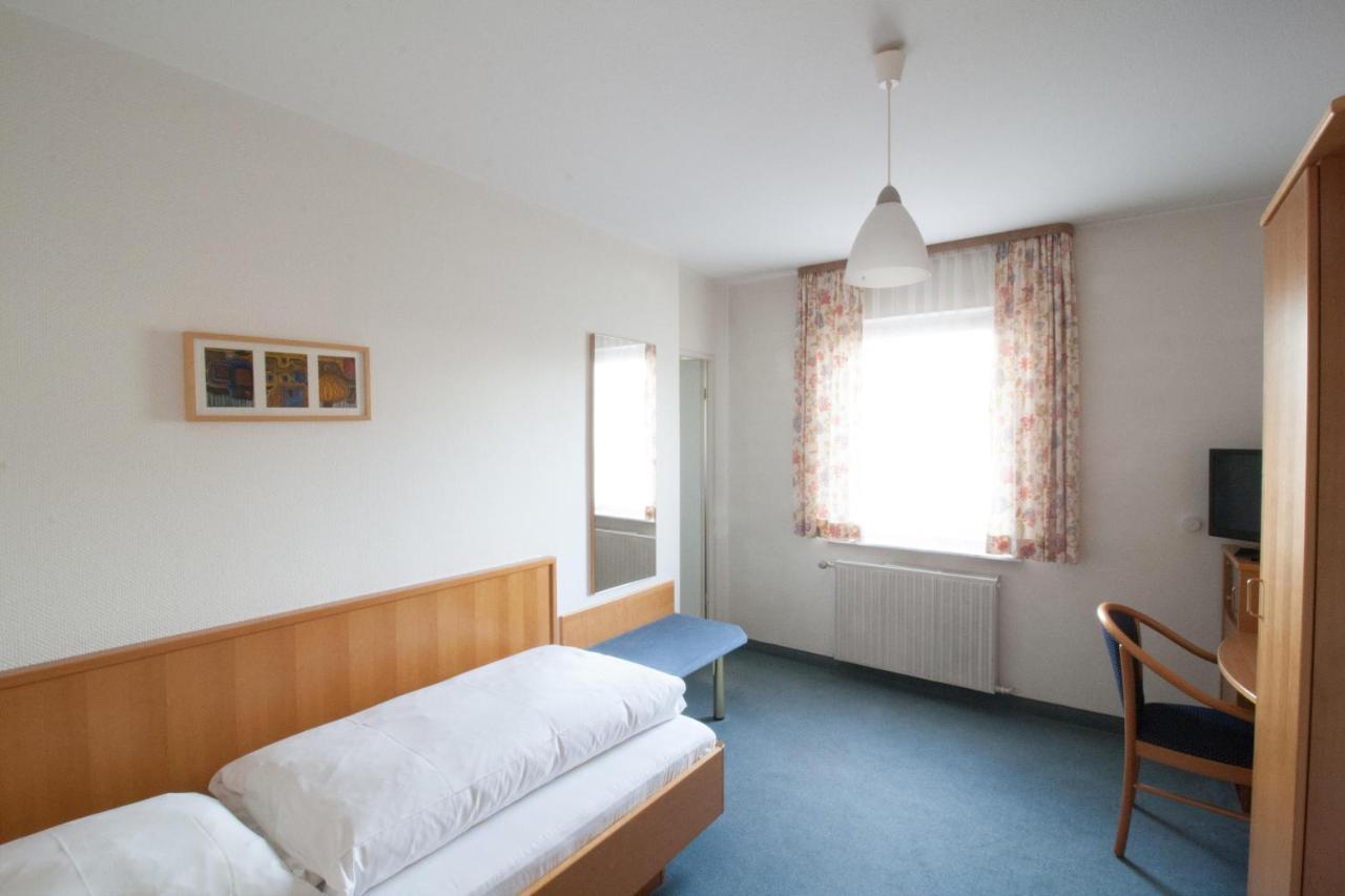 Hotel Krone Strassdorf Schwäbisch Gmünd Eksteriør billede