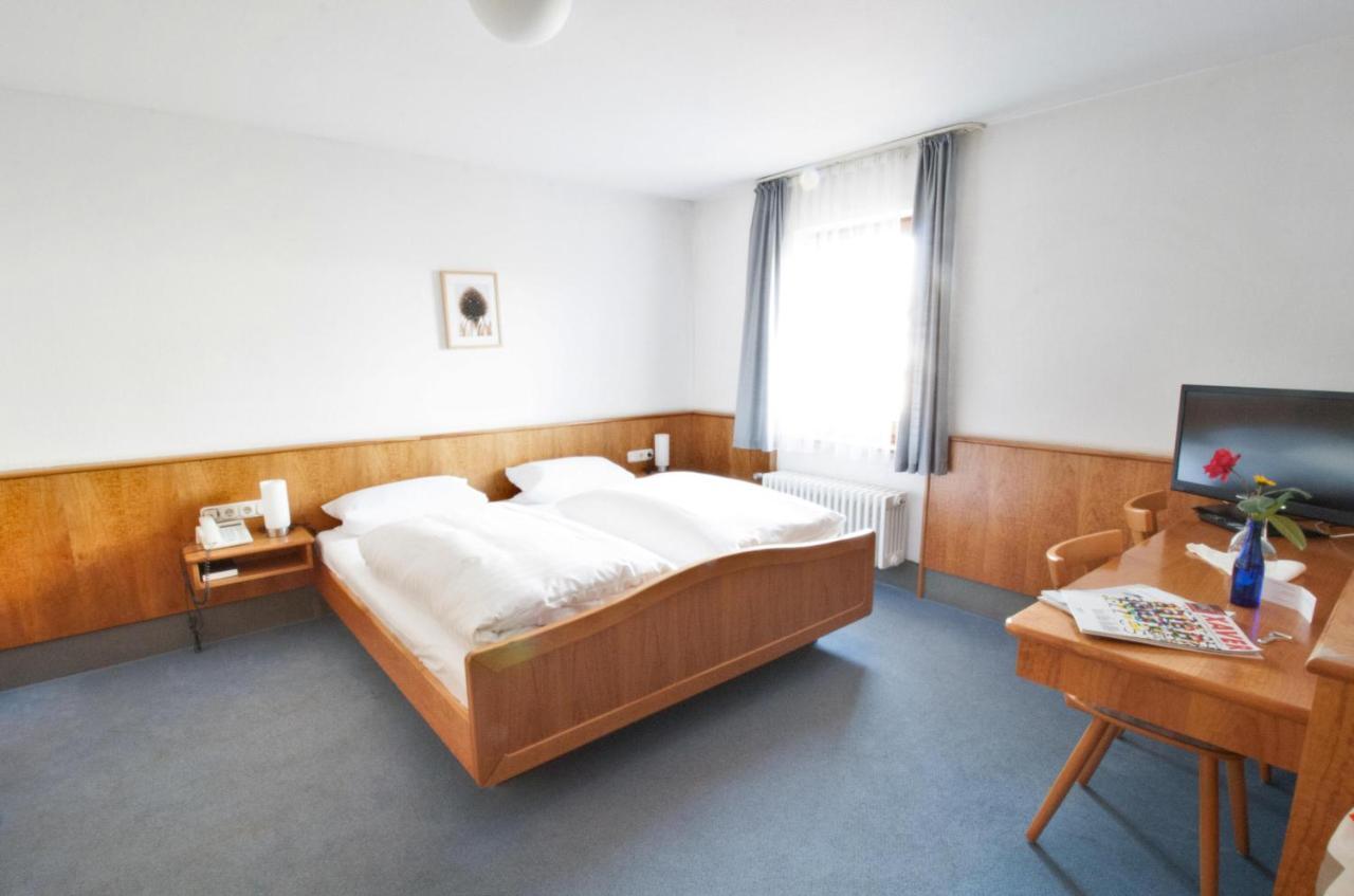Hotel Krone Strassdorf Schwäbisch Gmünd Eksteriør billede