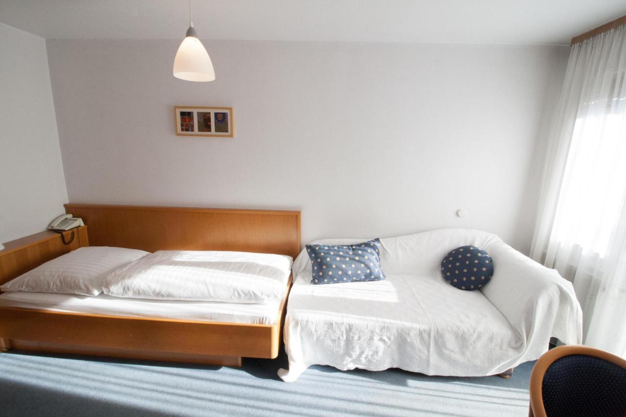 Hotel Krone Strassdorf Schwäbisch Gmünd Eksteriør billede