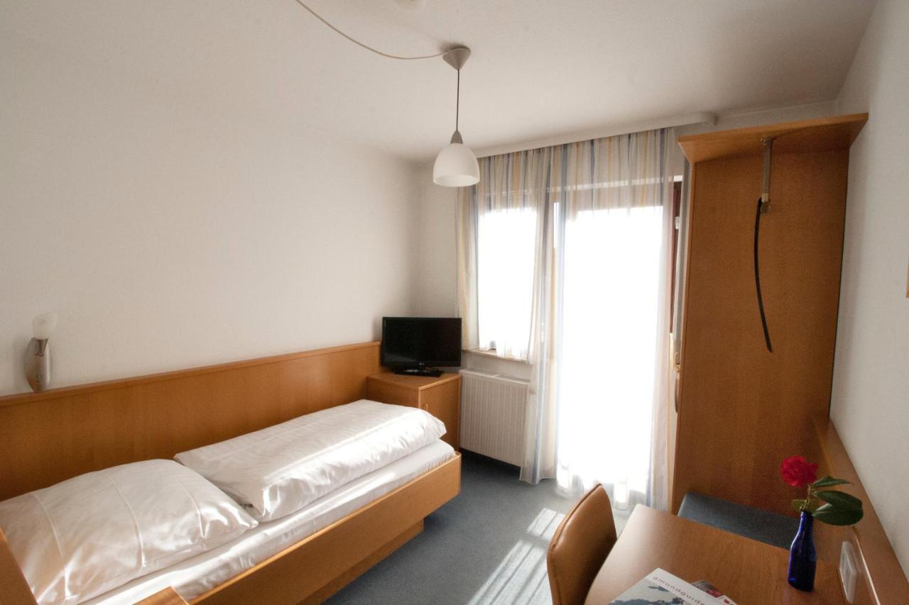 Hotel Krone Strassdorf Schwäbisch Gmünd Eksteriør billede