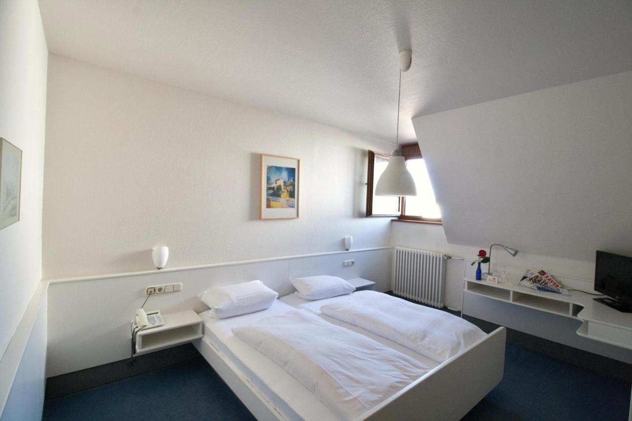 Hotel Krone Strassdorf Schwäbisch Gmünd Eksteriør billede